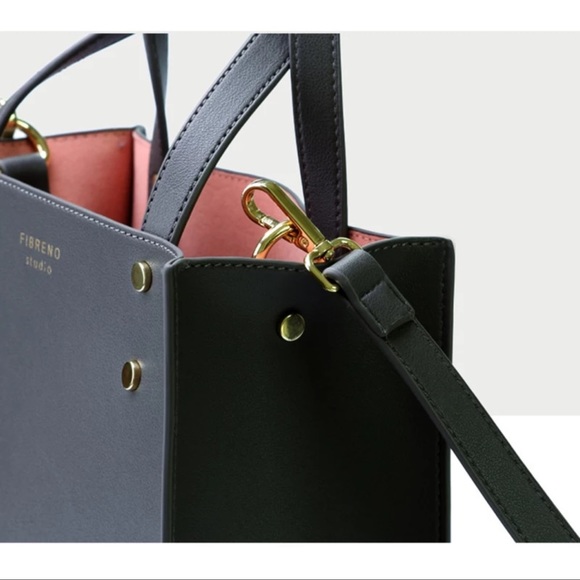 Brand new grey leather bag - Picture 8 of 10